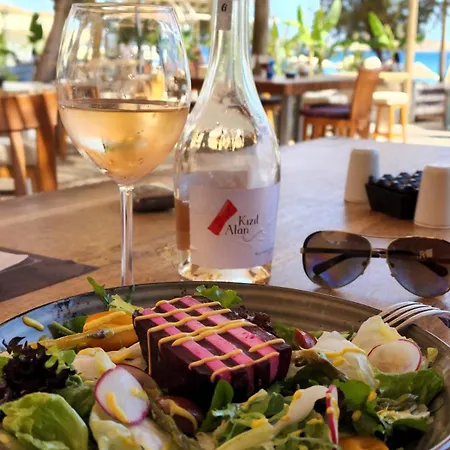 호텔 Kefi & 오르타켄트