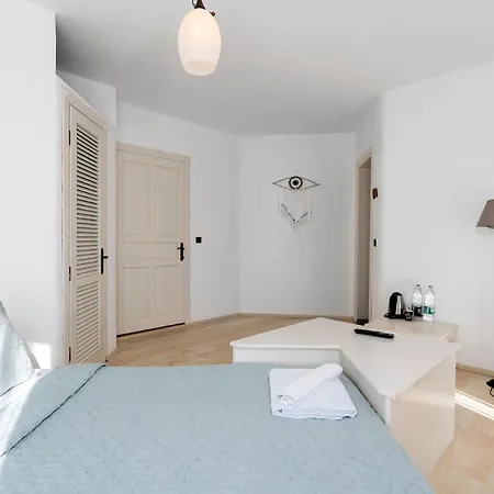 Kefi Beach&suites