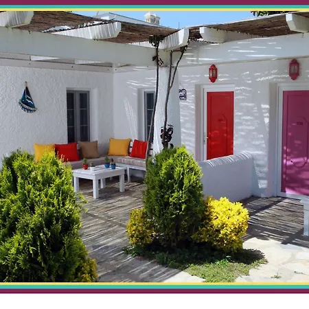 Hotel Kefi &