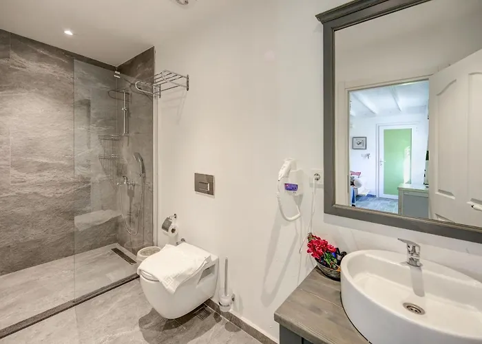 Kefi & מלון אורטקנט