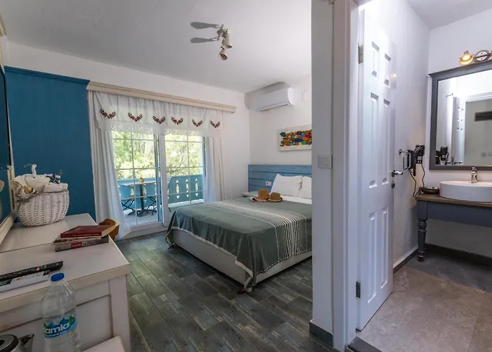 Kefi & 3* אורטקנט